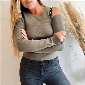 NEW Olive Green Black Cold Shoulder Stud Studded Long sleeve Pullover Sweater S